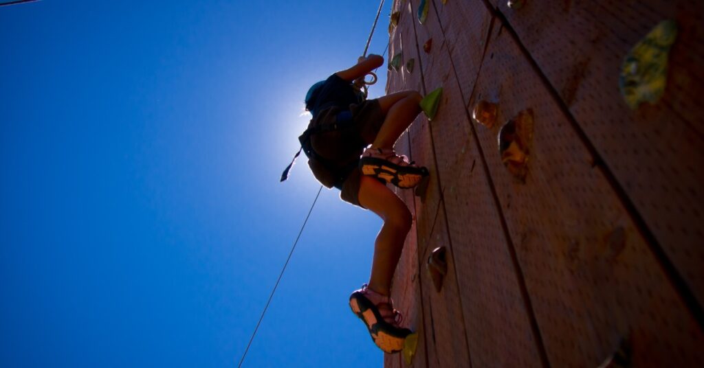 HowaFactoryCanandShouldGoBeyondISO9001