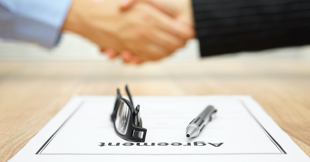 6 Effects of Signing a Strong Manufacturing Contract with your Supplier